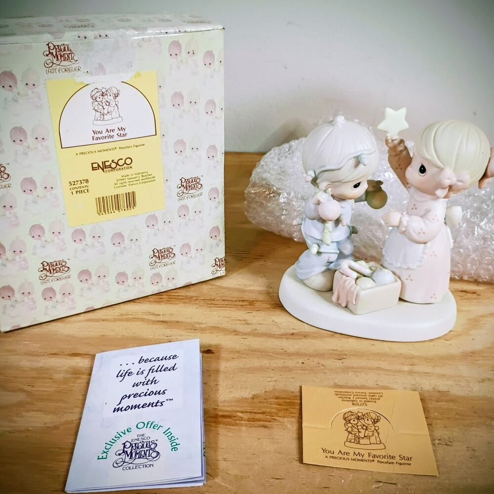 Vintage Precious Moments "You Are My Favorite Star" 1996 Figurine 527378 W/ Box